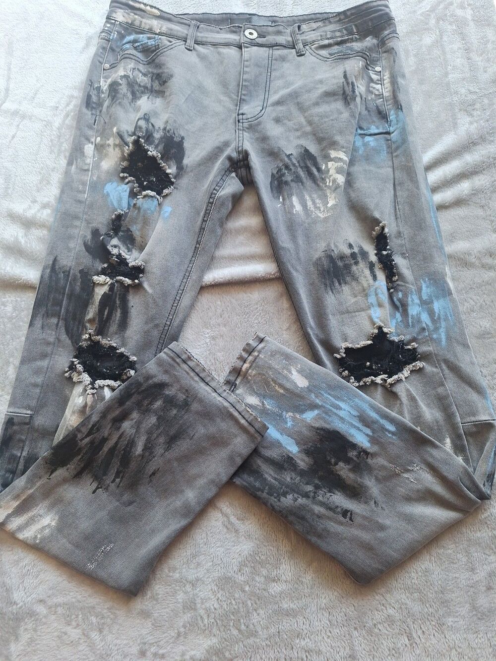 Men's KDNK Jeans Size 34 Gray Distressed Ripped Paint Splatter
